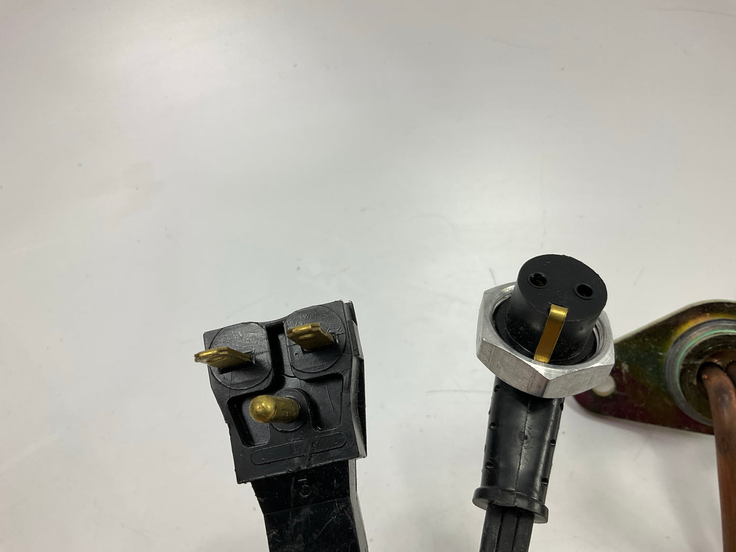 Kats 31402 FORD 401 474 Diesel Block Heater Freeze Plug Diesel Heater 1250 Watt