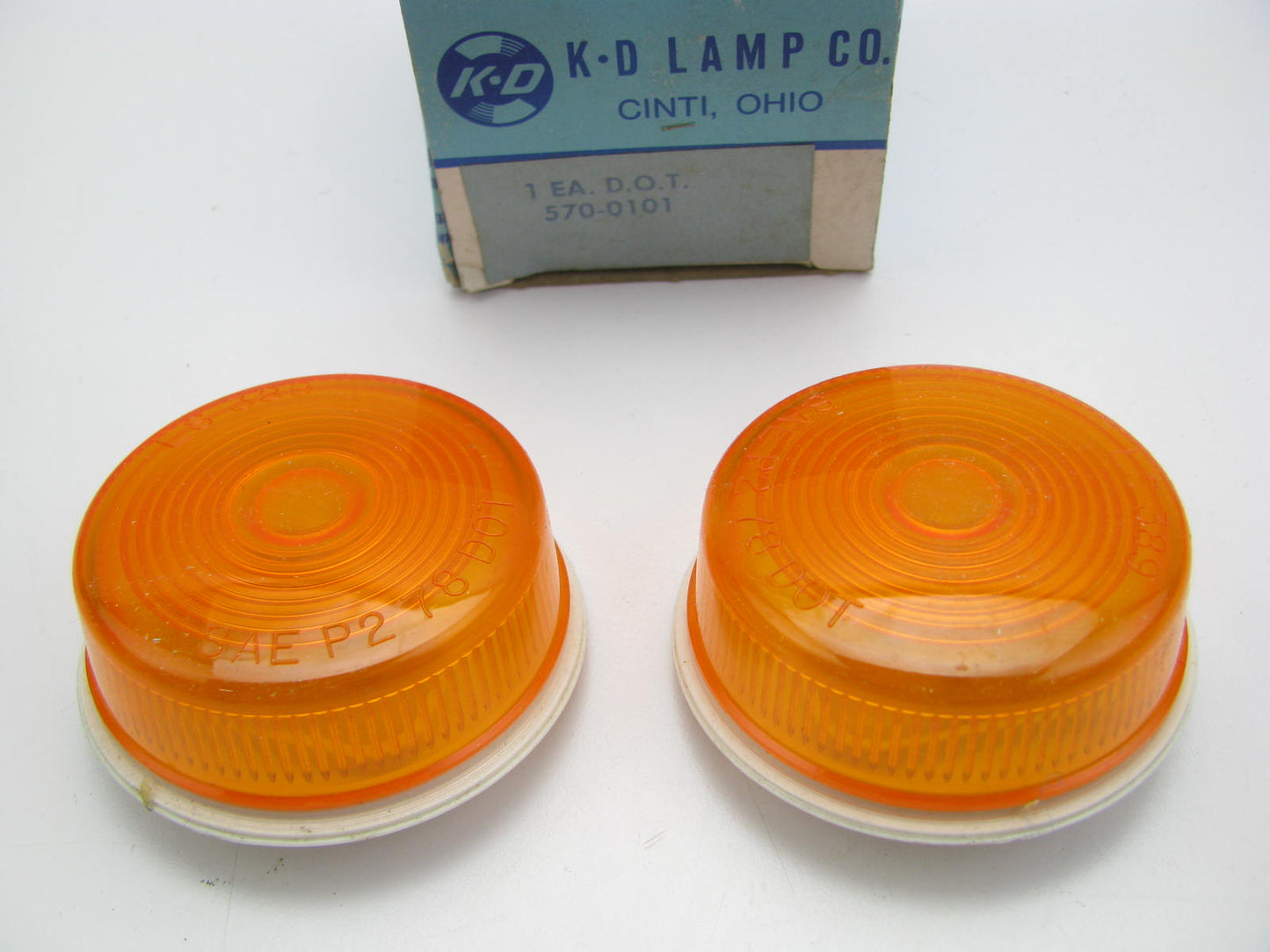 (2) KD Lamps 570-0101 2.5'' Round Amber Side Marker Light Lamps