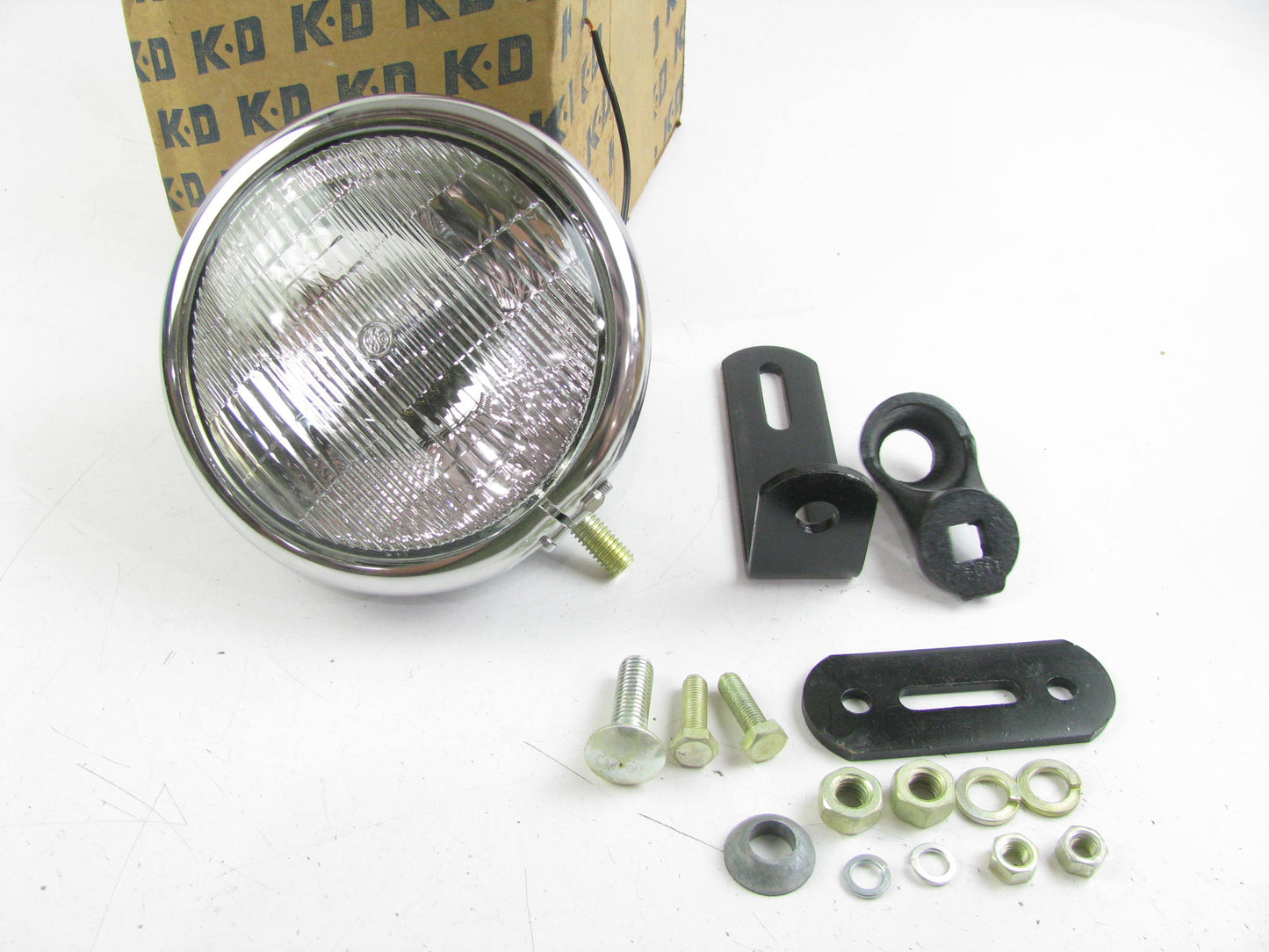 NEW KD Lamps 866-6301 Black / Chrome Fog, Auxiliary, Work Light W/ Brackets
