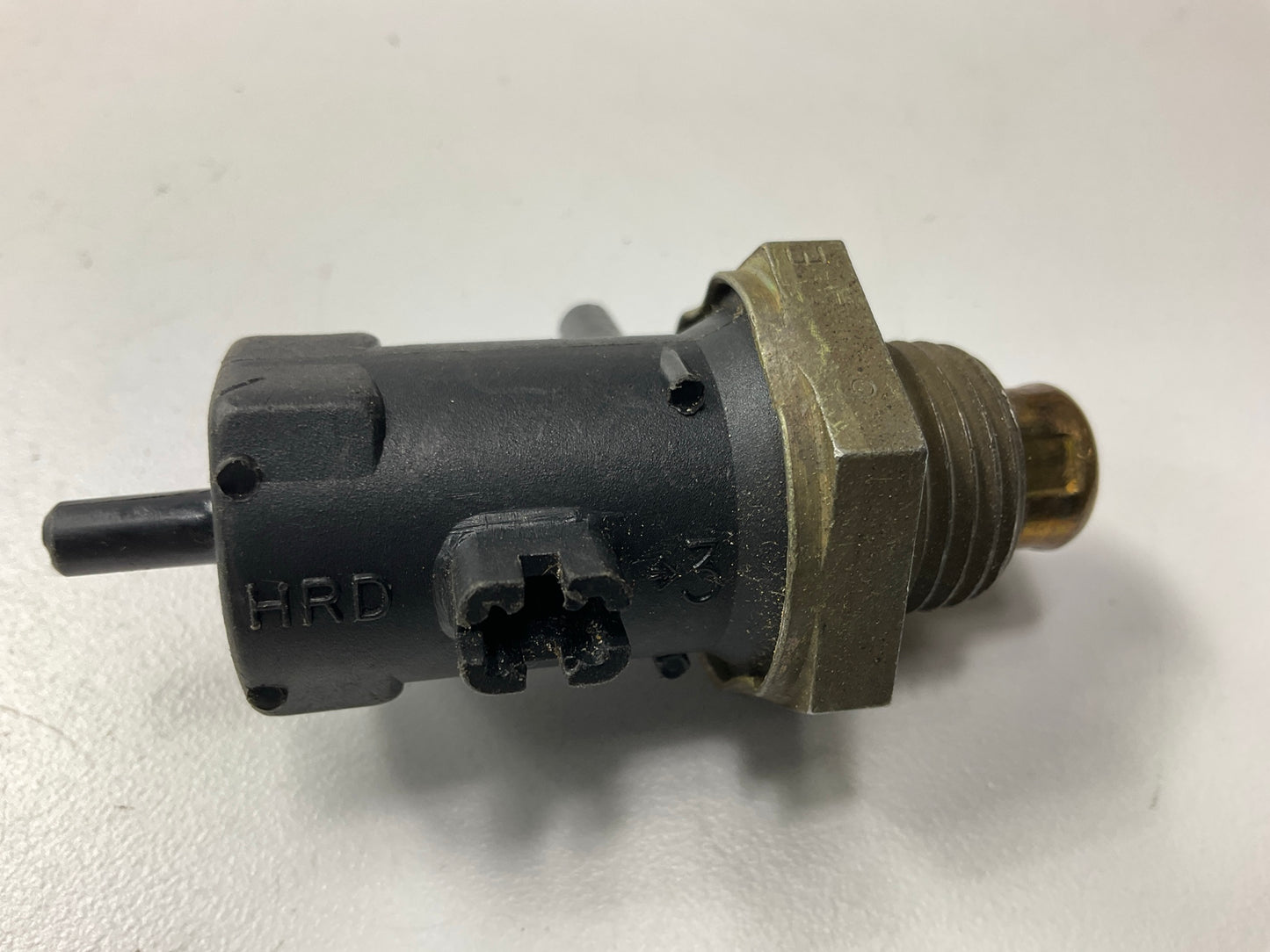 Kemparts 133-176 Ported Vacuum Switch - Replaces OEM GM 3031520