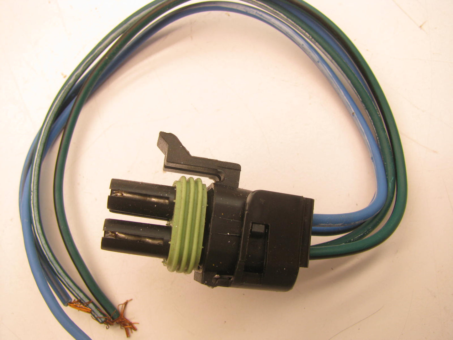 Kemparts 148-015 Idle Air Control IAC Pigtail Wire Connector