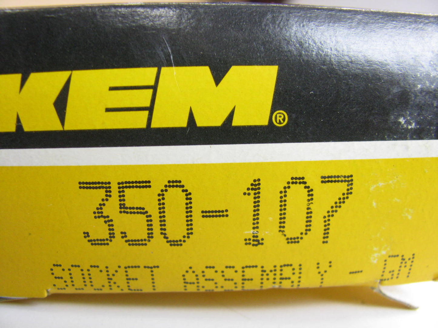Kemparts 350-107 Rear Taillight Lamp Backup Stop Turn Pigtail Socket Harness