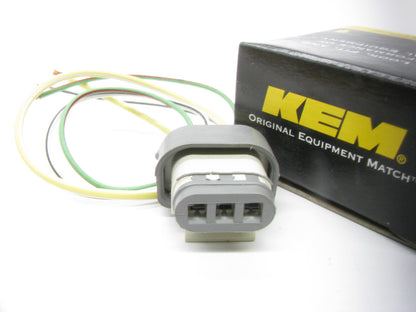 Kemparts 350-218 Voltage Regulator Pigtail Socket Wire Harness Connector