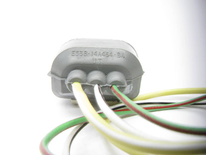 Kemparts 350-218 Voltage Regulator Pigtail Socket Wire Harness Connector