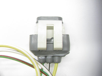Kemparts 350-218 Voltage Regulator Pigtail Socket Wire Harness Connector