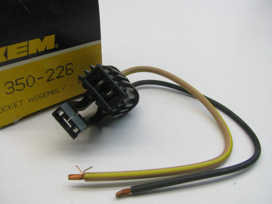 Kemparts 350-226 Radiator Cooling Fan Motor Pigtail Connector Socket Harness