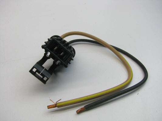 Kemparts 350-226 Radiator Cooling Fan Motor Pigtail Connector Socket Harness