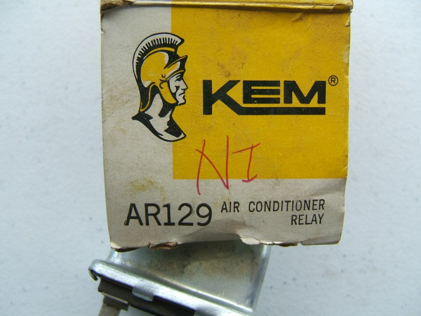 Vintage Kemparts AR 129 A/C Clutch Relay