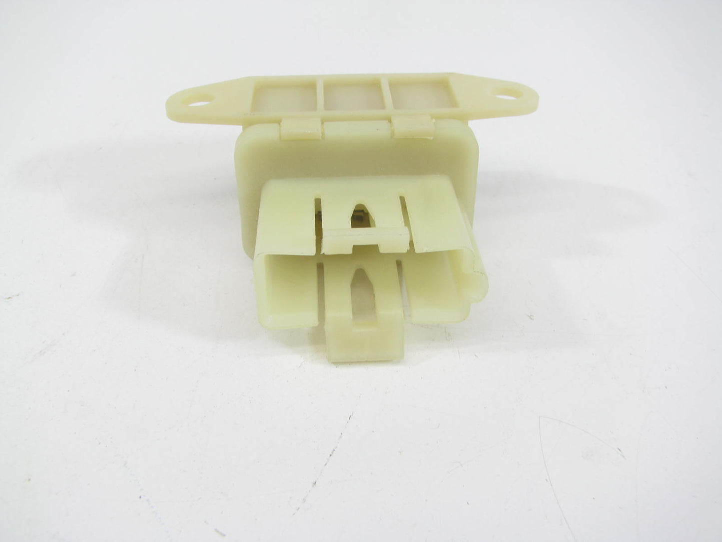 Kemparts AR179 Engine Cooling Fan Motor Relay - RY43 18-8141 475862 HS259