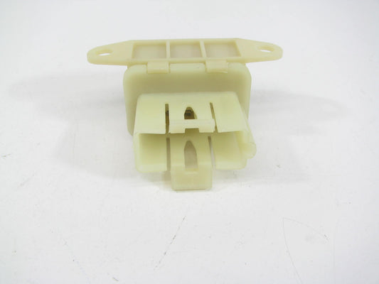 Kemparts AR179 Engine Cooling Fan Motor Relay - RY43 18-8141 475862 HS259