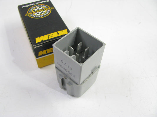 Kemparts AR184 Fuel Filler Door Relay