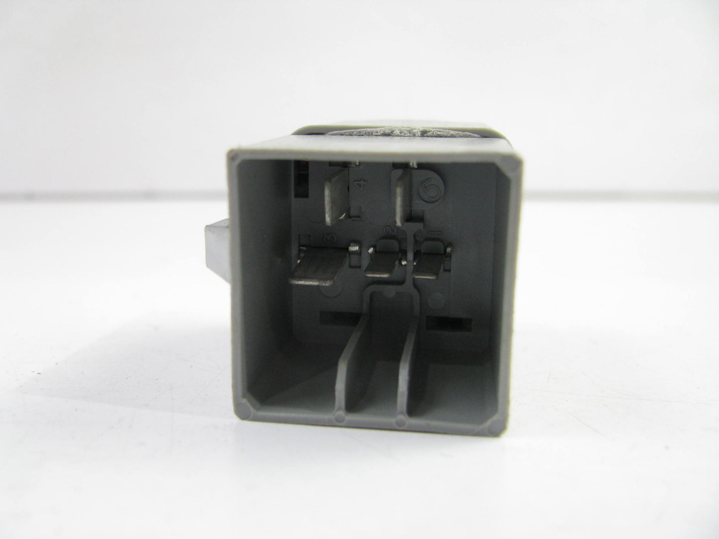 Kemparts AR211 Horn Relay