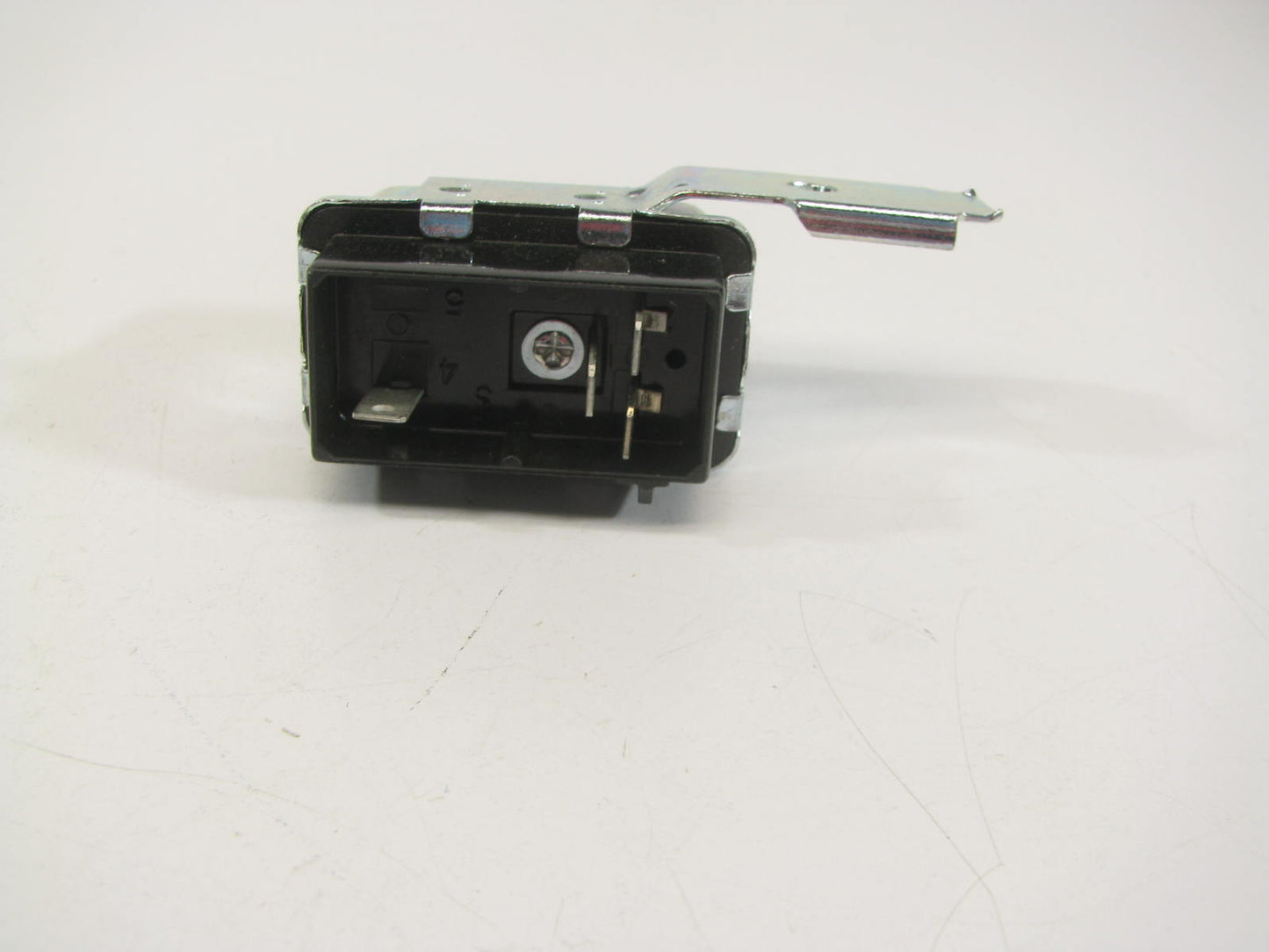 Kemparts AR218 Engine Cooling Fan Motor Relay