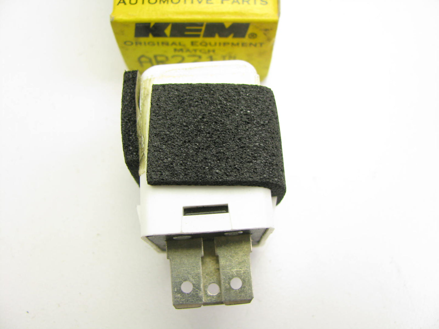 Kemparts AR271 Horn Relay - 25505674 83259 D1715A RL32631 15679676 5456847