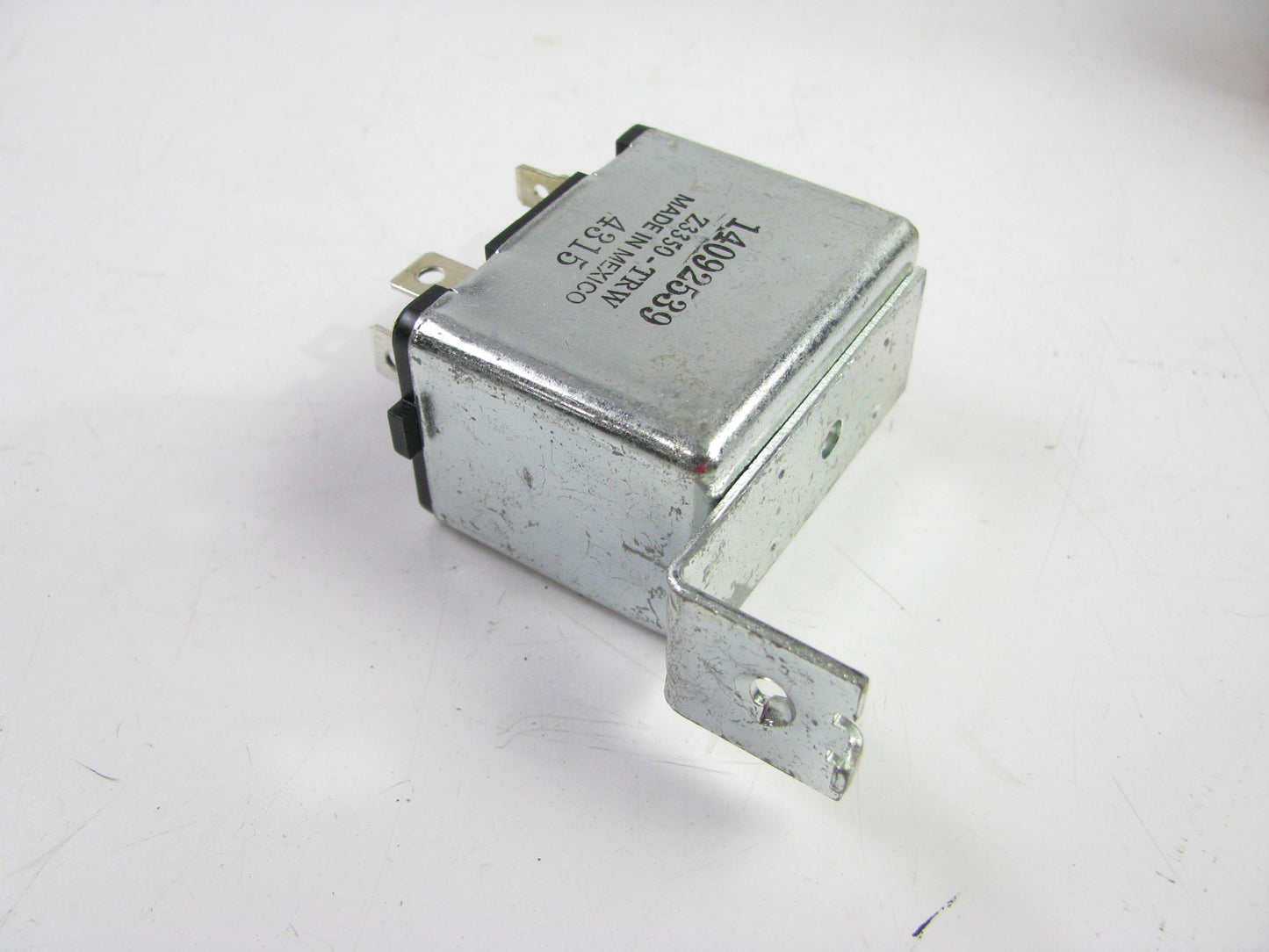 Kemparts AR283 Rear Window Defogger Relay - 14092539