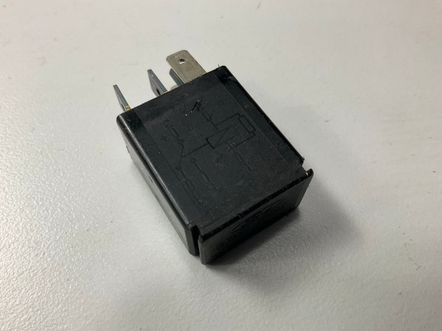 Kemparts AR297 A/C Compressor Control Relay - F57B-14B132-AA