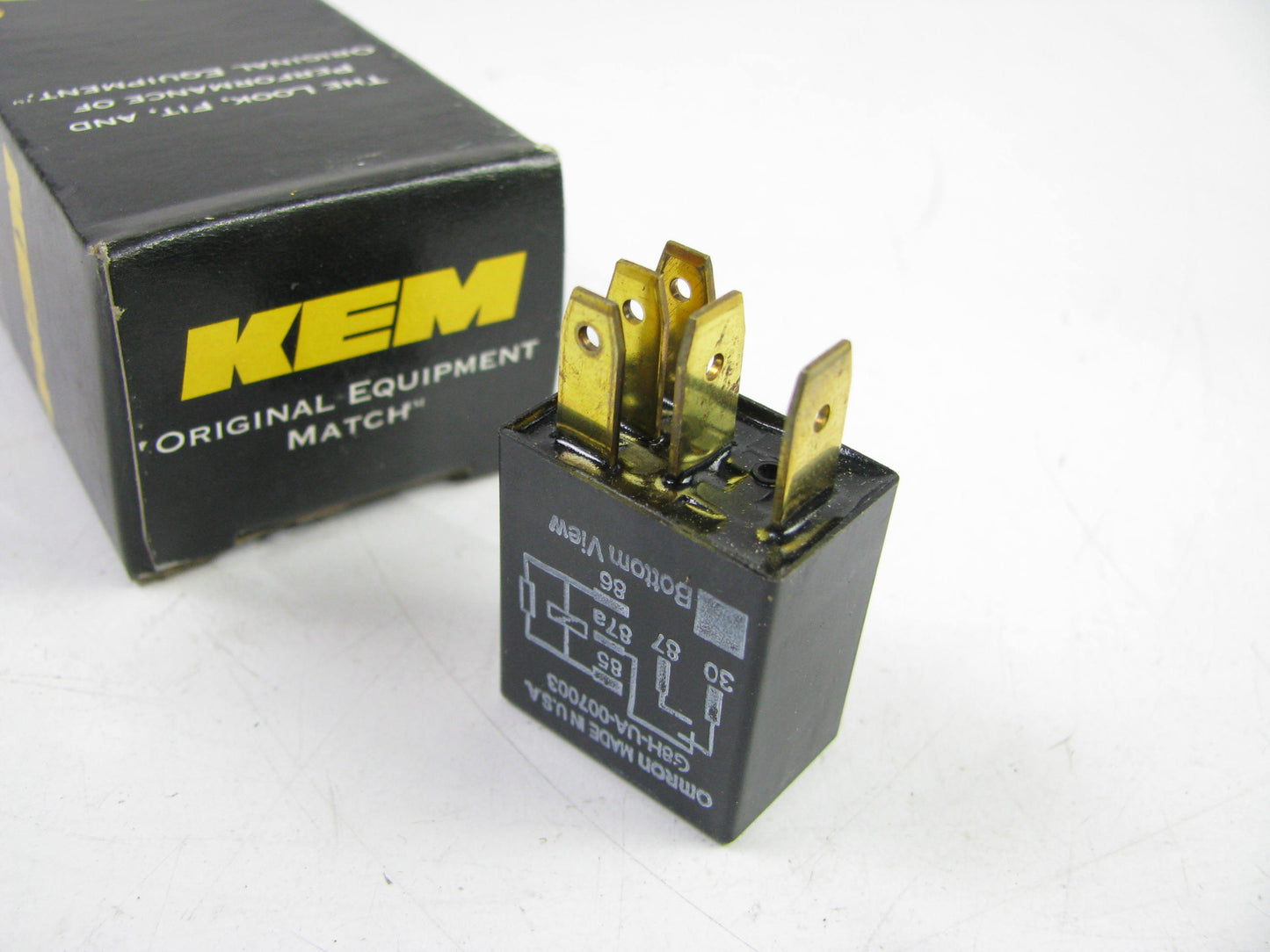 Kemparts AR325 Horn Relay - 04606418AA