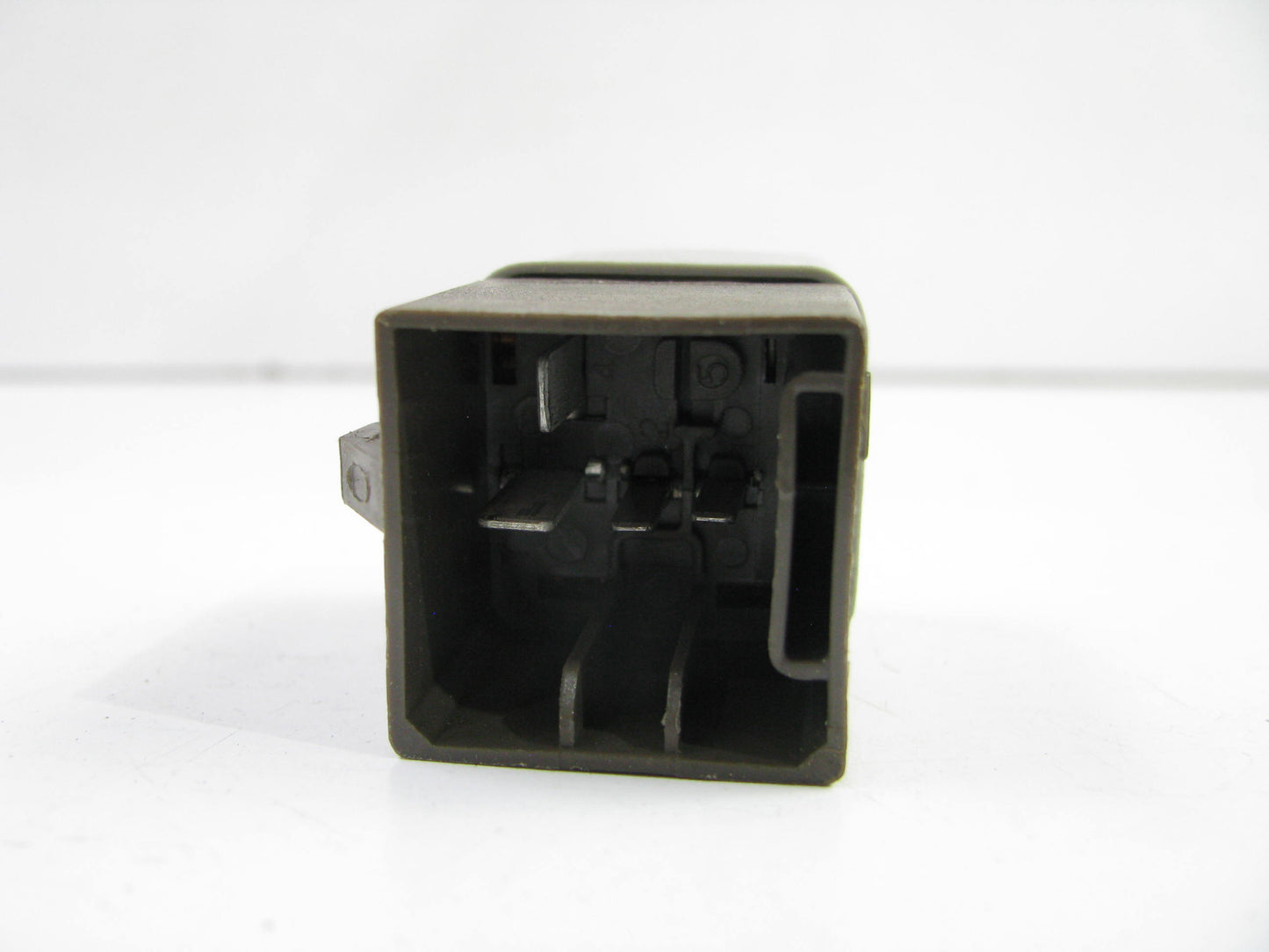 Kemparts AR363 Engine Control Module Relay