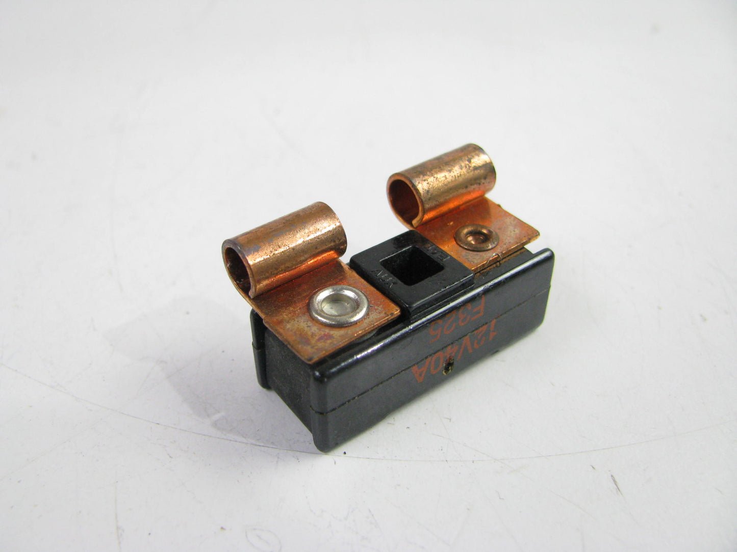 Kemparts CBF40 Circuit Breaker