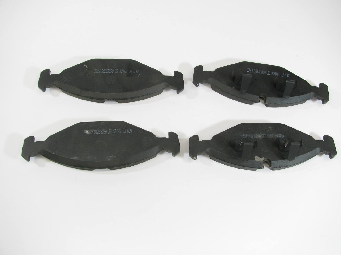 Kemparts CMD640 Disc Brake Pads For 1994-1996 XJ12, 1993 XJRS