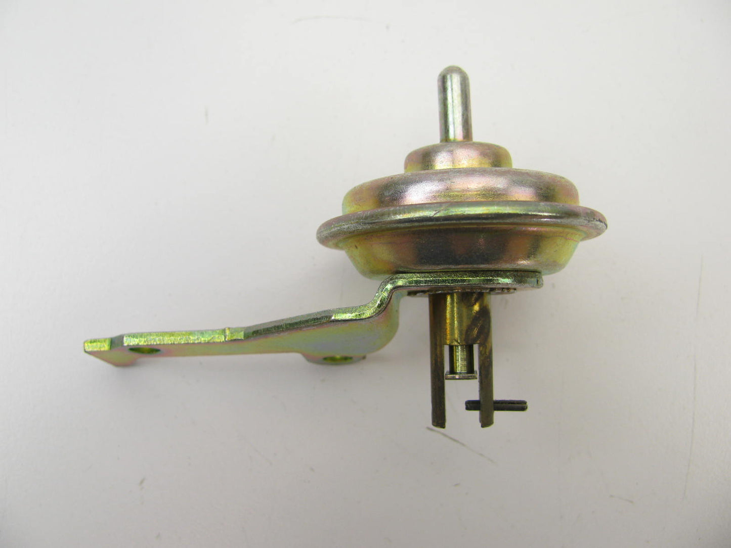 Kemparts CP147 Carburetor Choke Pull-Off 1979-1980 GM AMC 2.5L Rochester 2-BBL