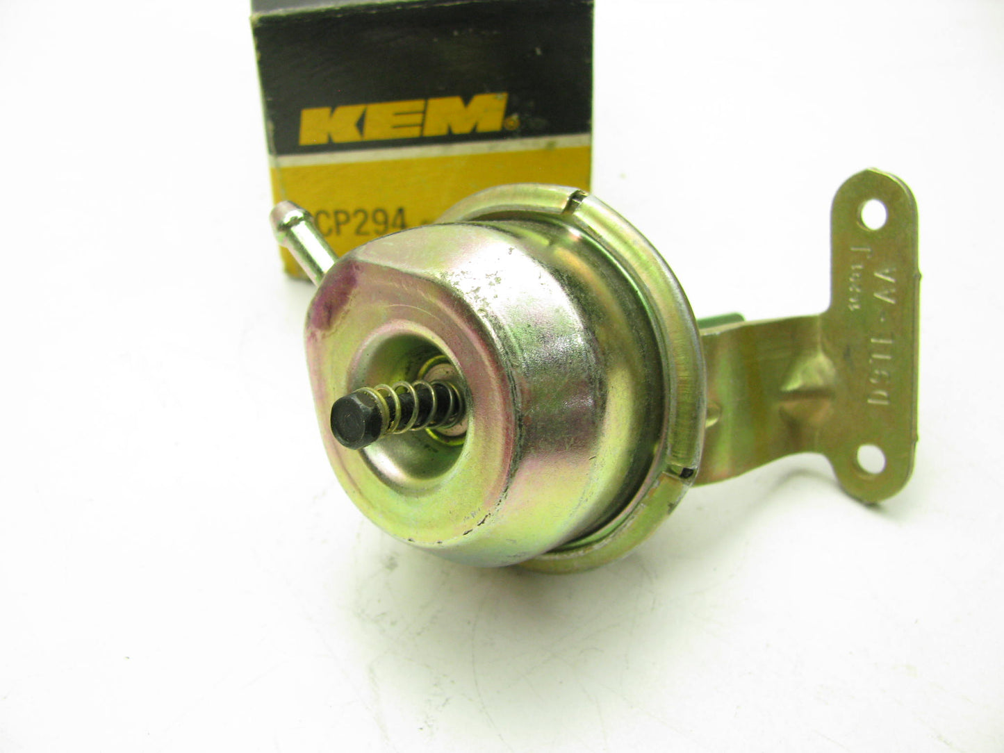 Kemparts CP294 OEM Ford D9TE-AA Carburetor Choke Pull-Off