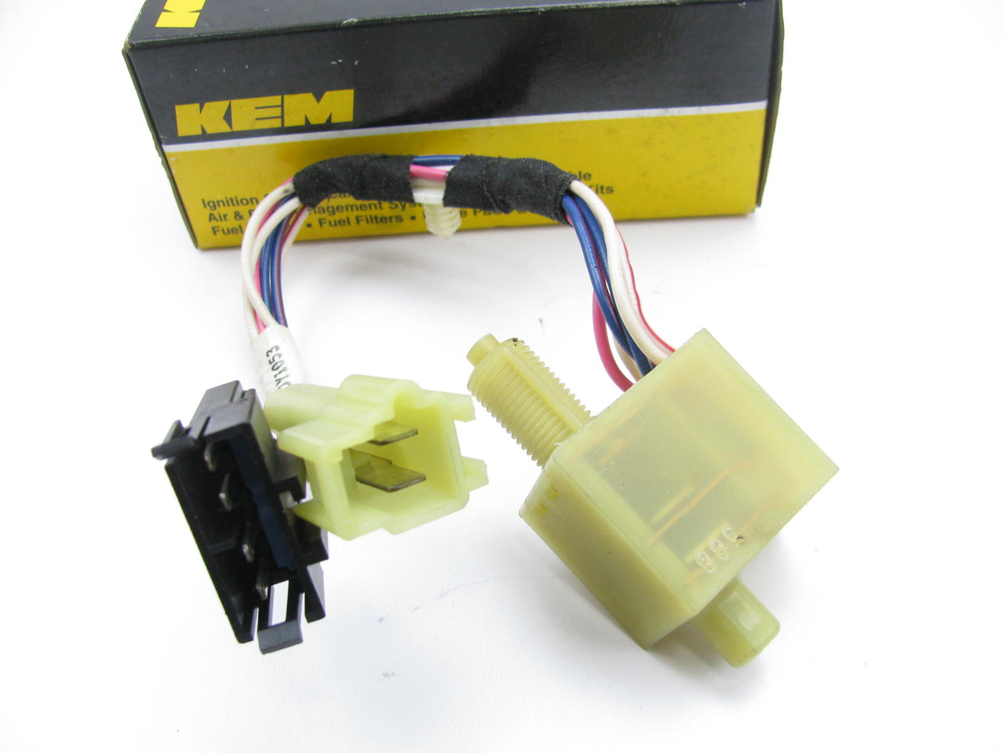 Kemparts EG1107 Brake Light Stop Light Switch - SL789 1S4989 SLS-136 CR4823
