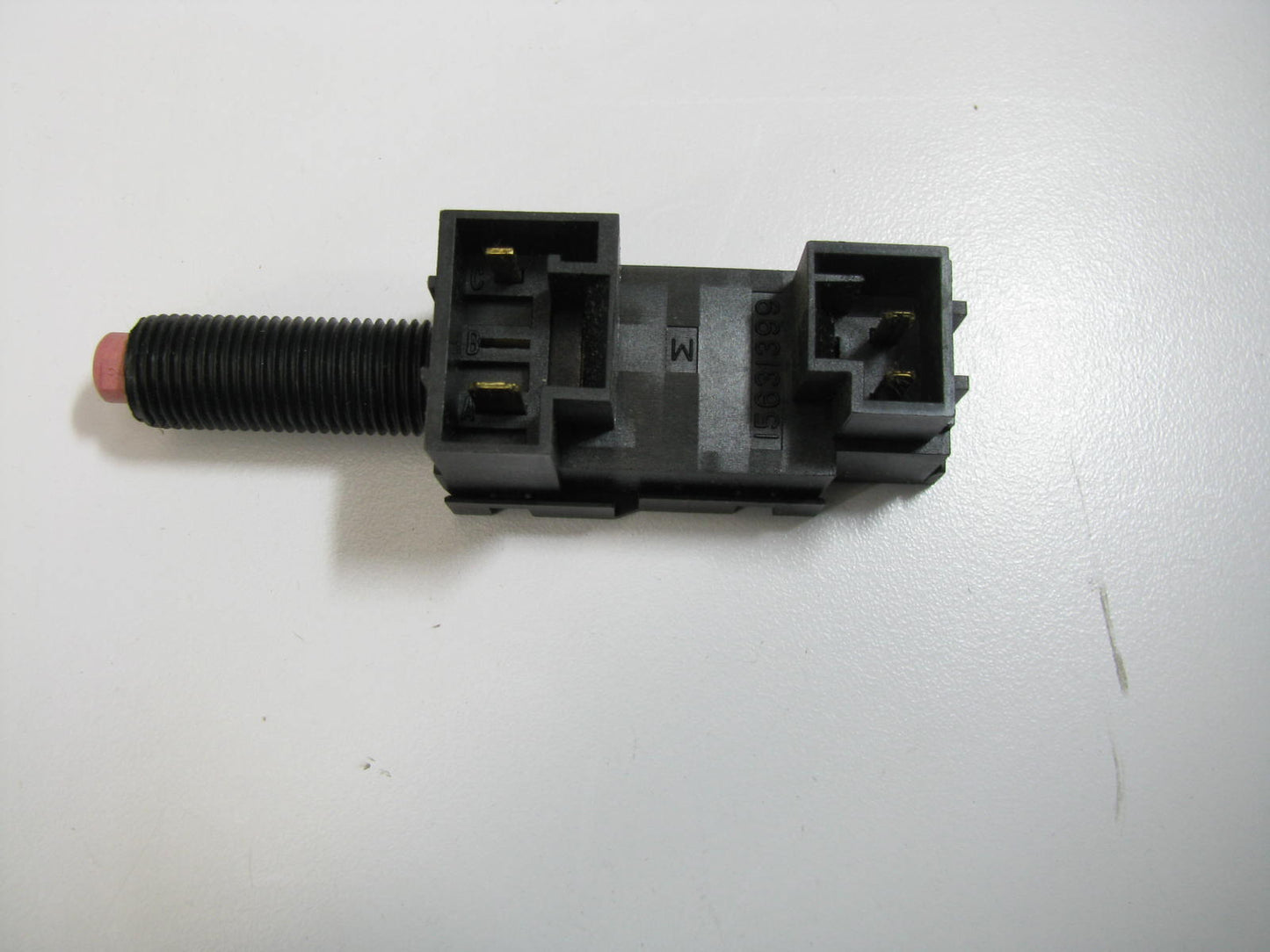 Kemparts EG1119 Brake Light Switch - SL197 1S5190 5354466 DR433