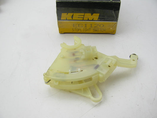 Kemparts EG1120 Brake Light Switch - 10180504 SL194 1S5202 5354471 DR448