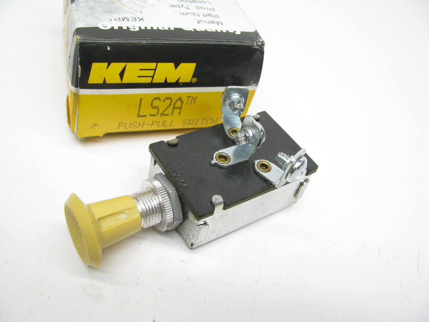 Kemparts LS2A Universal Push Pull Switch 12 Volts 30 Amps 12V