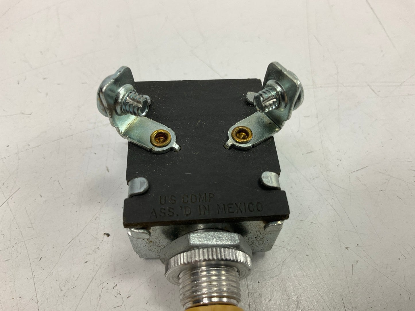 Kemparts LS2A Universal Push Pull Switch 12 Volts 30 Amps 12V