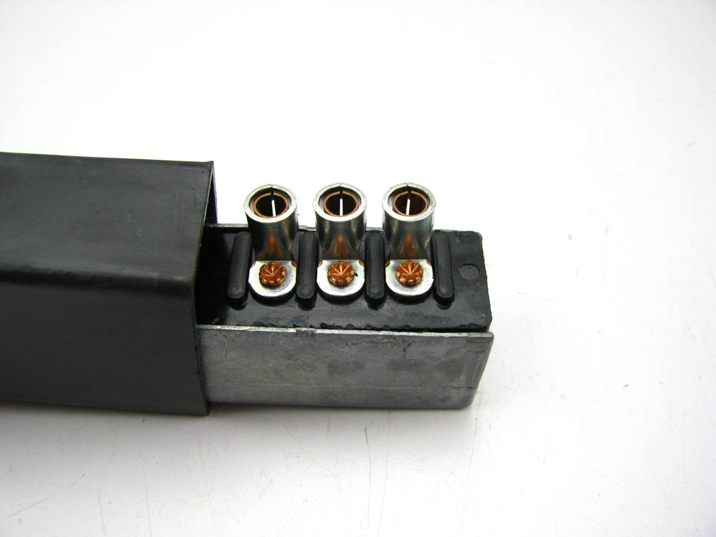 Kemparts LS2X 2 Position Push Pull Axle Shift Control Switch - 12 Volts