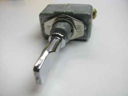 Kemparts LS3K Heavy Duty Toggle Switch (On-Off-On) S.P.D.T.