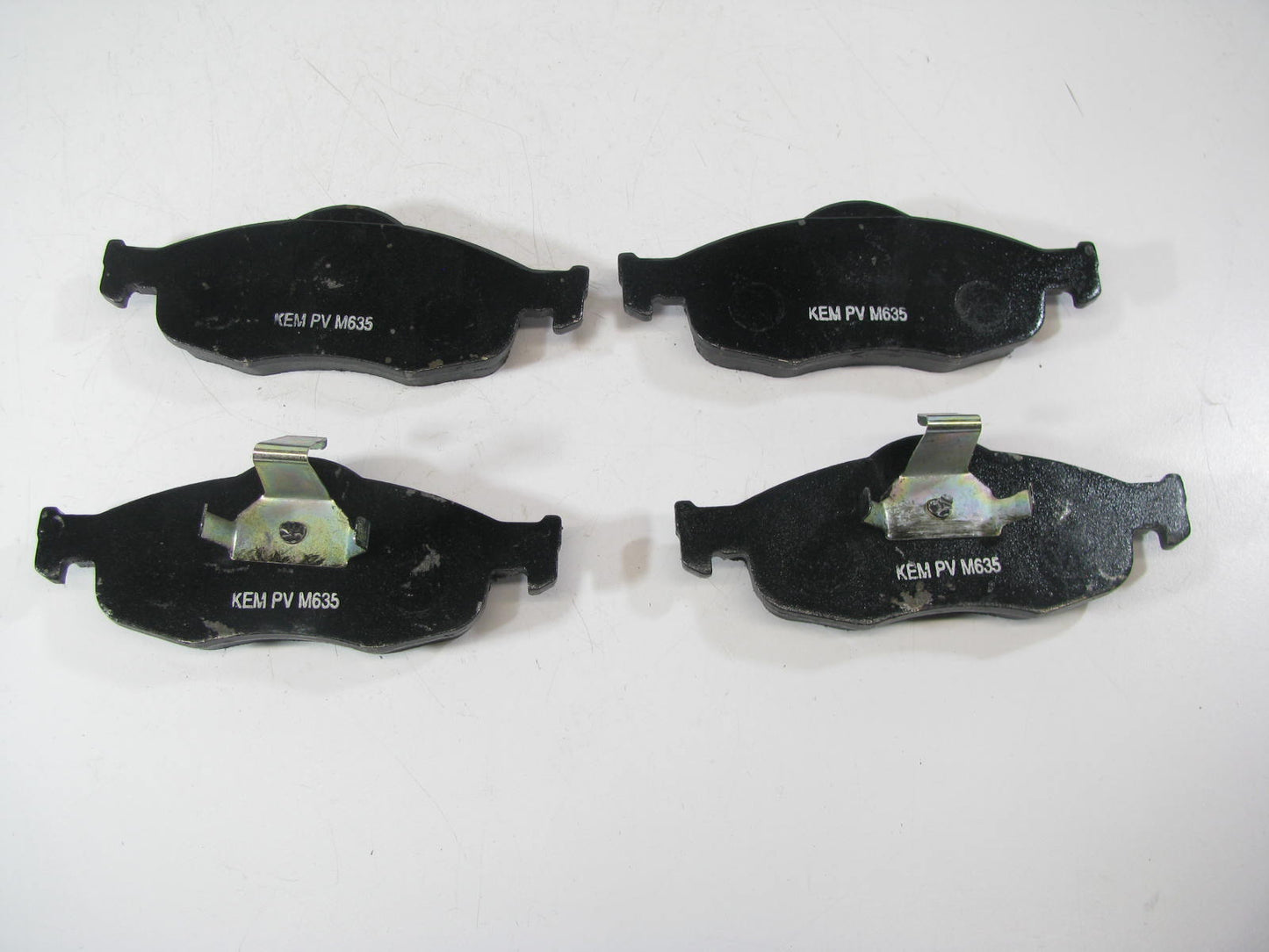 Kemparts MD801 Semi-metallic Disc Brake Pads - Front