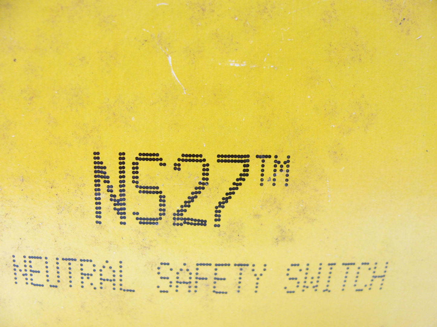 Kemparts NS27 Neutral Safety & Back Up Lamp Switch - 1S5274 F402 NS25 SW1654