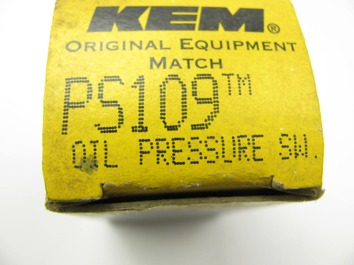 Kemparts PS109 Engine Oil Pressure Switch Sender Sensor