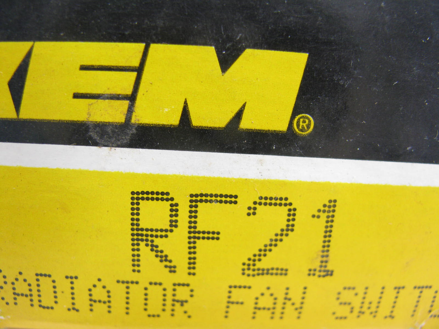 Kemparts RF21 Engine Cooling Fan Switch