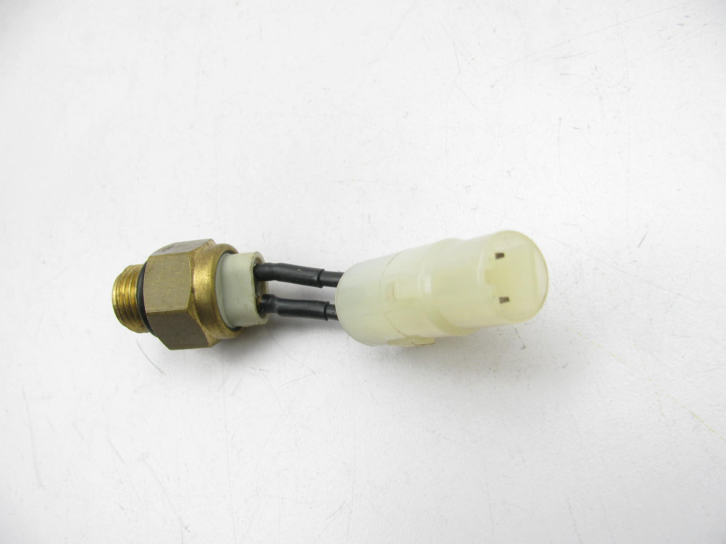 Kemparts RF38 Engine Cooling Fan Switch for 1985-1988 I-Mark & Sunburst 1.5L-L4