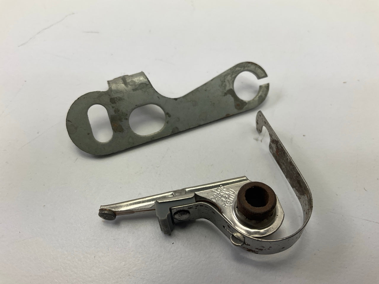 Kemparts TV27H Ignition Contact Points (Contact Set)