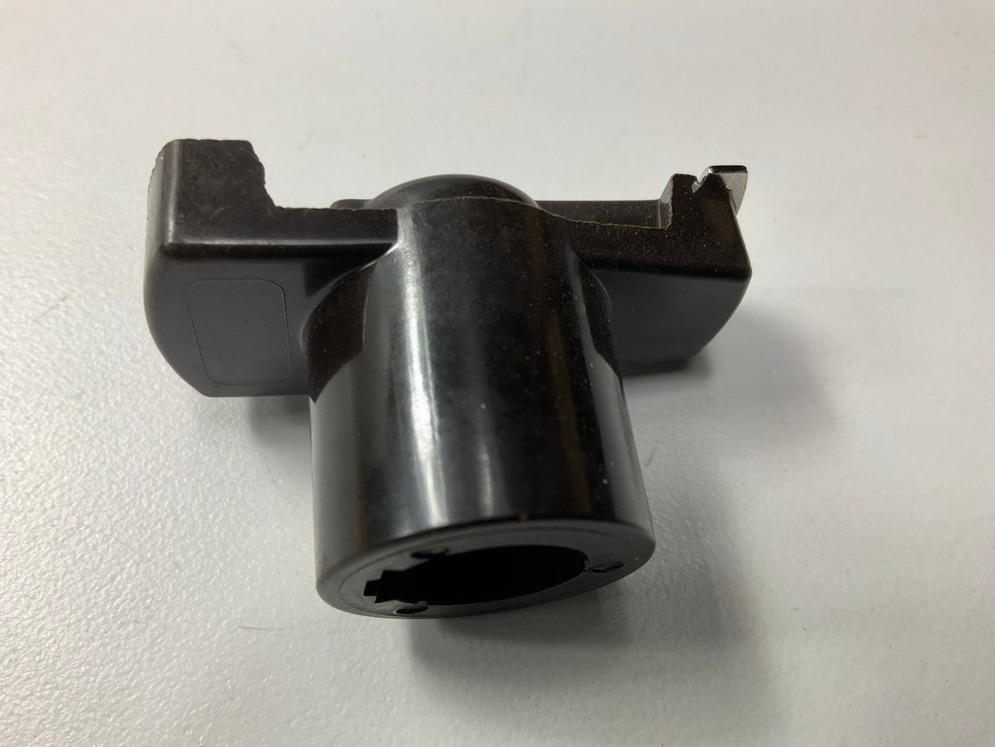 Kemparts W2037x Ignition Distributor Rotor