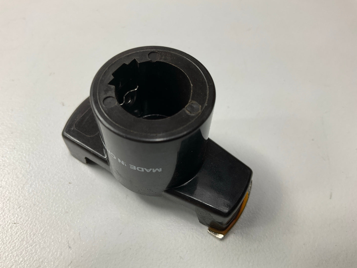 Kemparts W2037x Ignition Distributor Rotor
