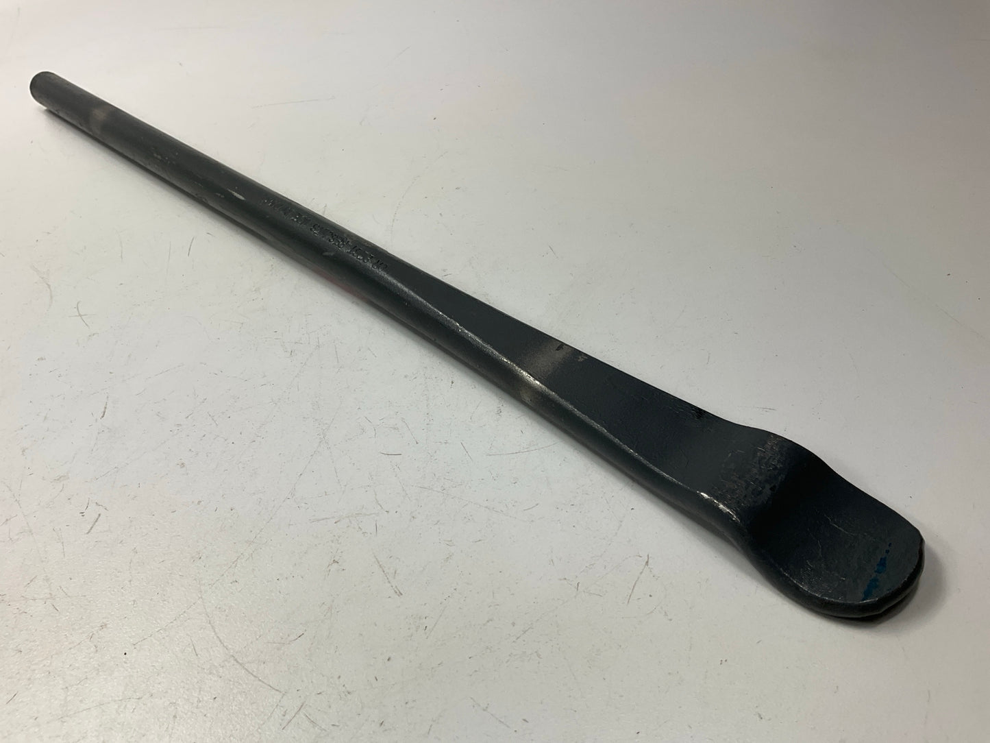 Ken-Tool T21R / 32121 18'' Drop-Center Tire Mount / Demount Spoon