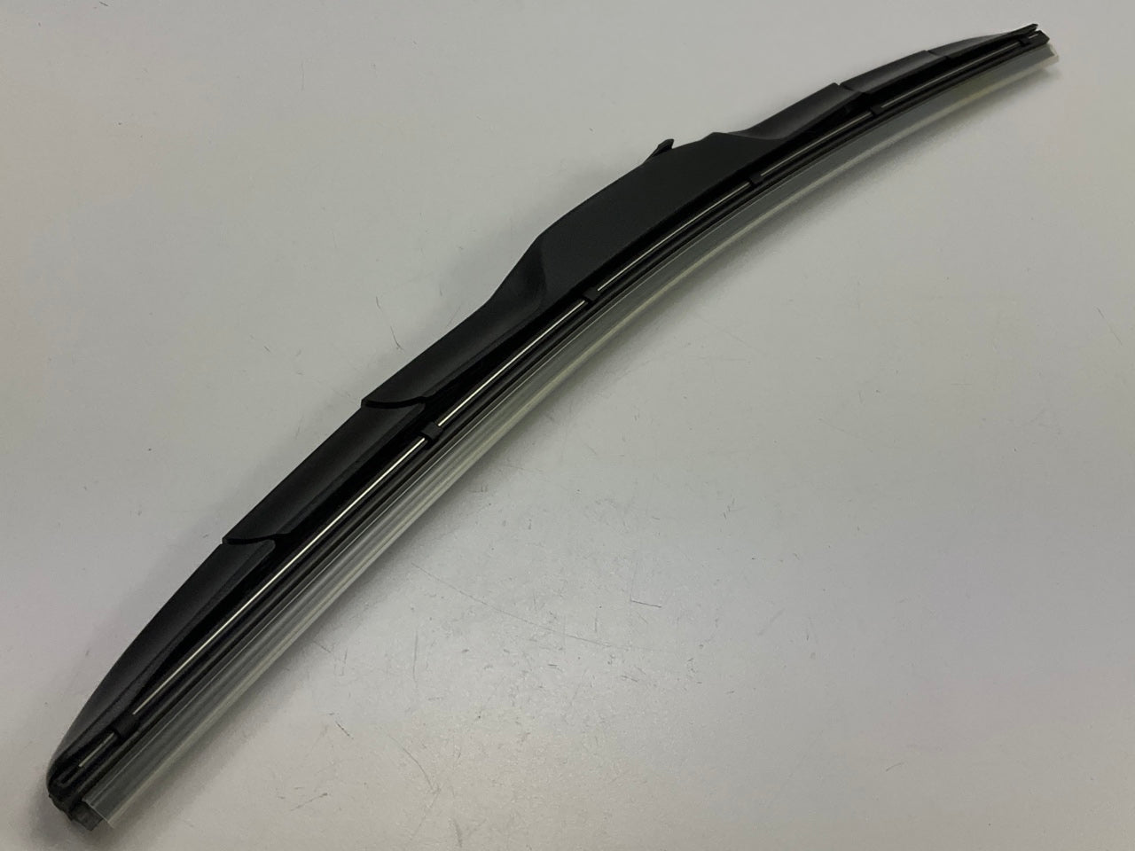 NEW GENUINE 18'' Windshield Wiper Blade OEM For Kia 00009ADU18UK