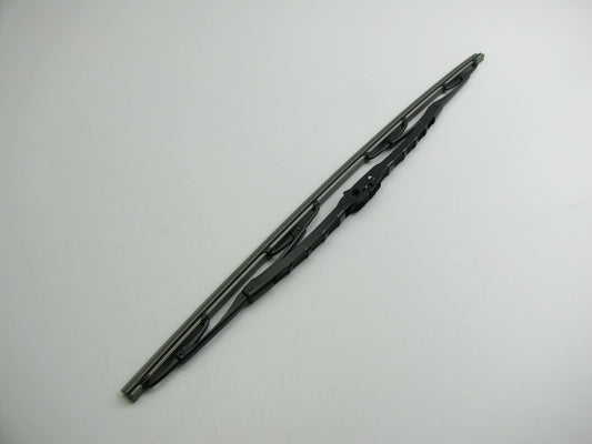 NEW - OEM Front Windshield Wiper Blade Right Passenger 20 Inch For 11-15 Sorento