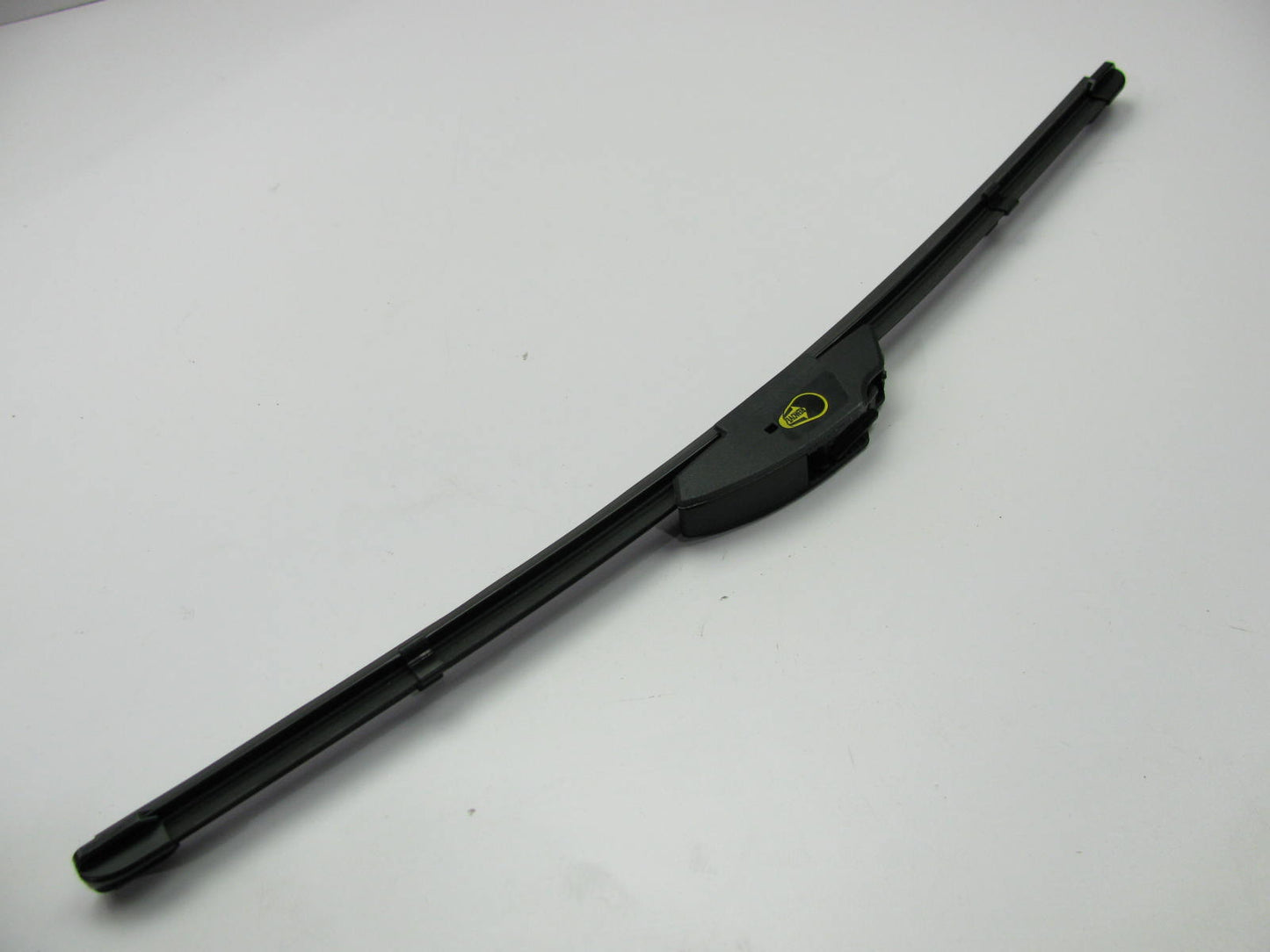 NEW GENUINE 18'' Windshield Wiper Blade OEM For Kia 00F09AU118