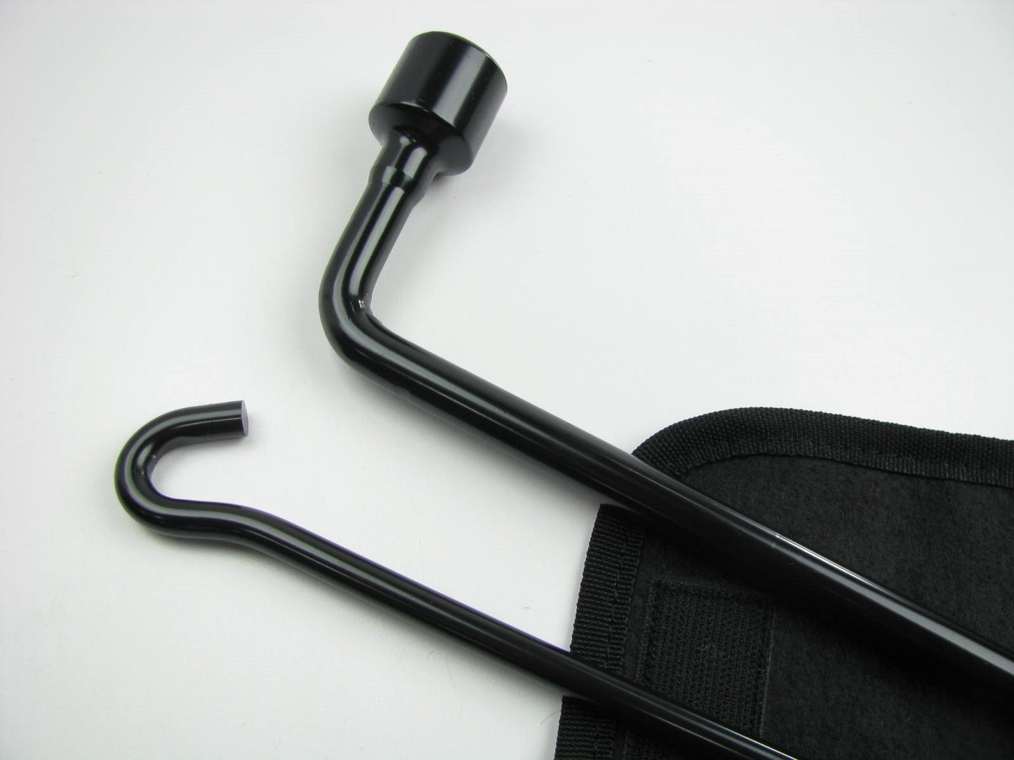 NEW - OEM 091301F500 Spare Tire Tool Kit For 2012-2016 Kia Rio