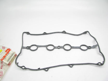 NEW - OEM 0B6S710235C Valve Cover Gasket For 1995-1997 Kia 1.6L
