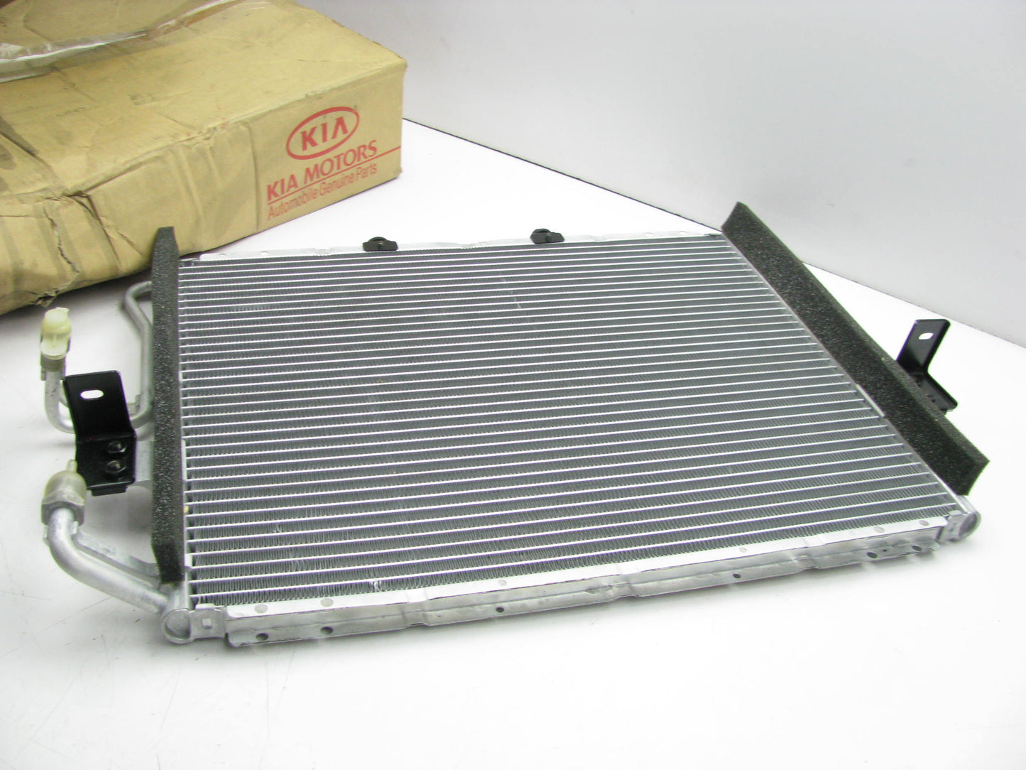 Genuine A/C Condenser 0K011-61-480H For 1995-1996 Kia Sportage