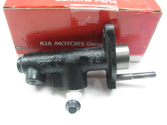 NEW - OEM 0K01141400B Clutch Master Cylinder For 1995-1998 Kia Sportage