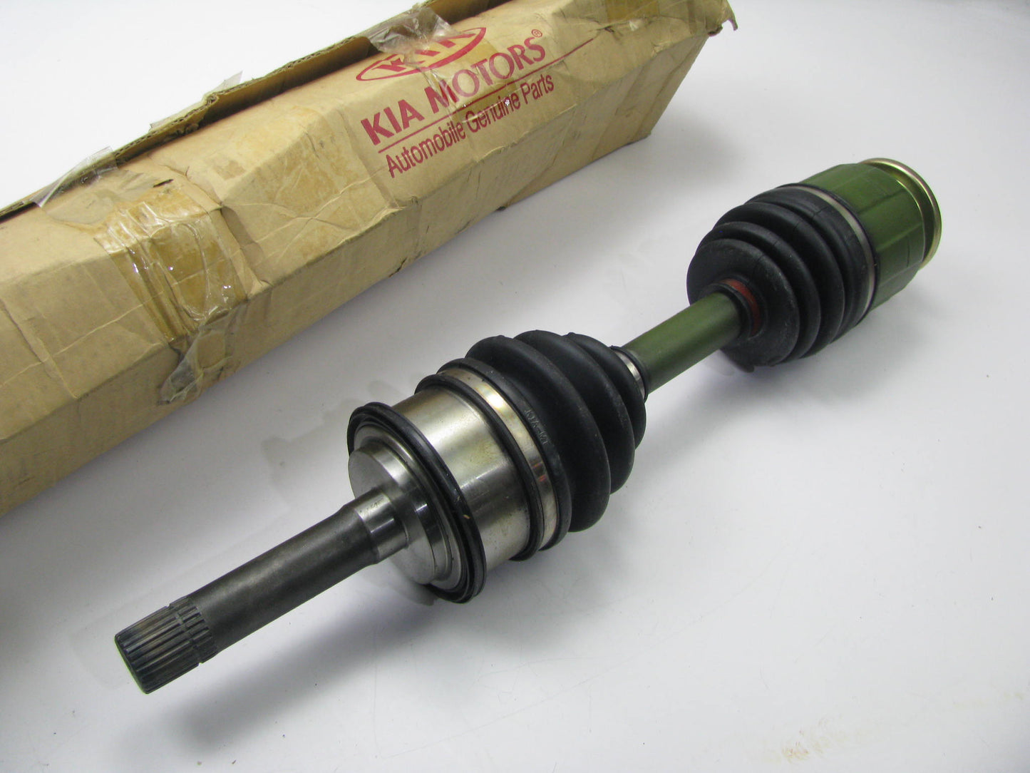 NEW GENUINE 0K01225600A FRONT LEFT CV Axle Shaft OEM For 95-01 Kia Sportage 4WD